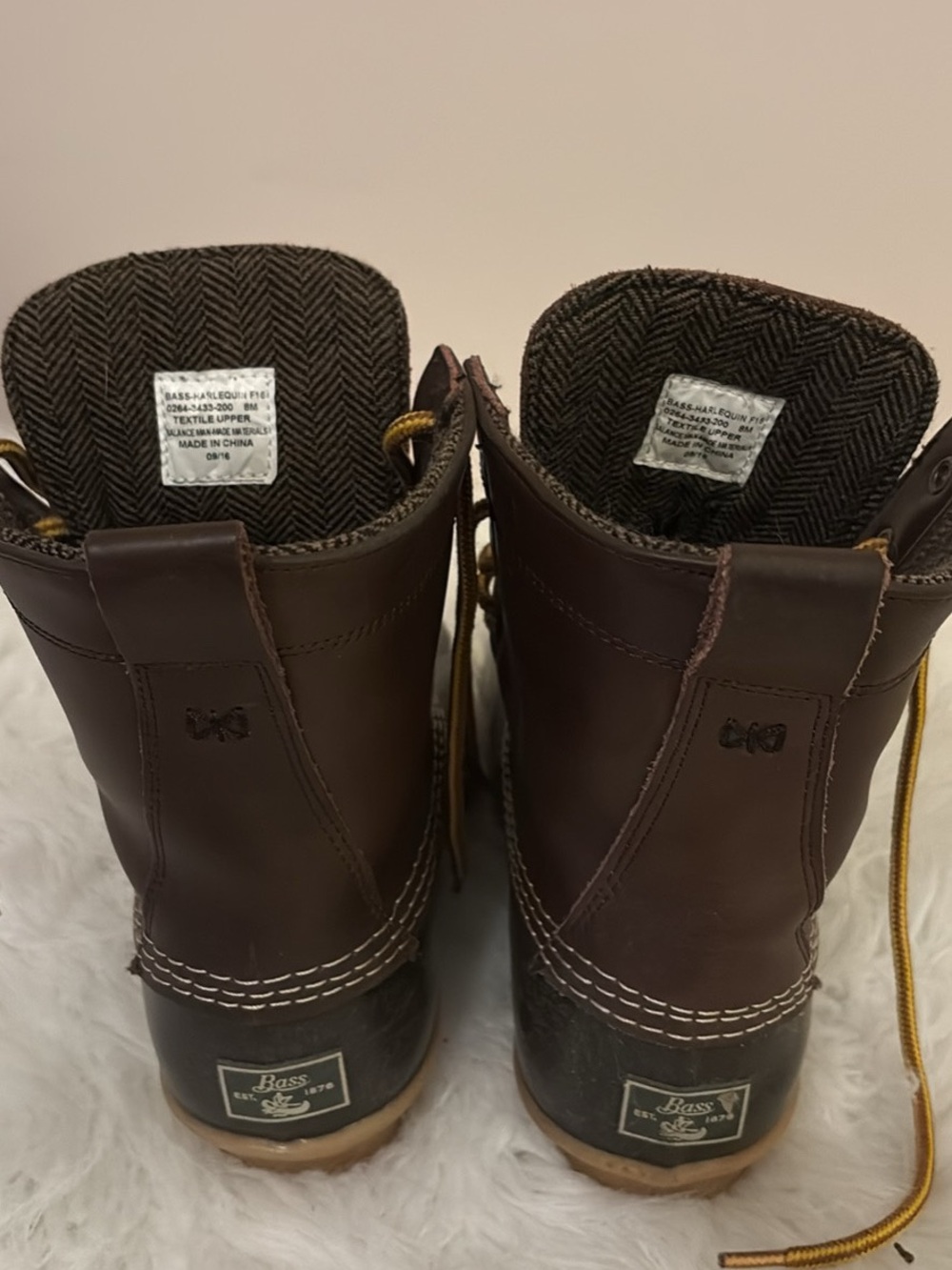 Bass Women's Harlequin Duck Boots - Picture 4 of 10